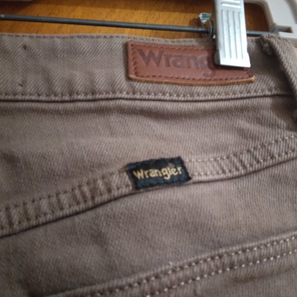 Brown Wrangler high rise flare jeans - Picture 5 of 10